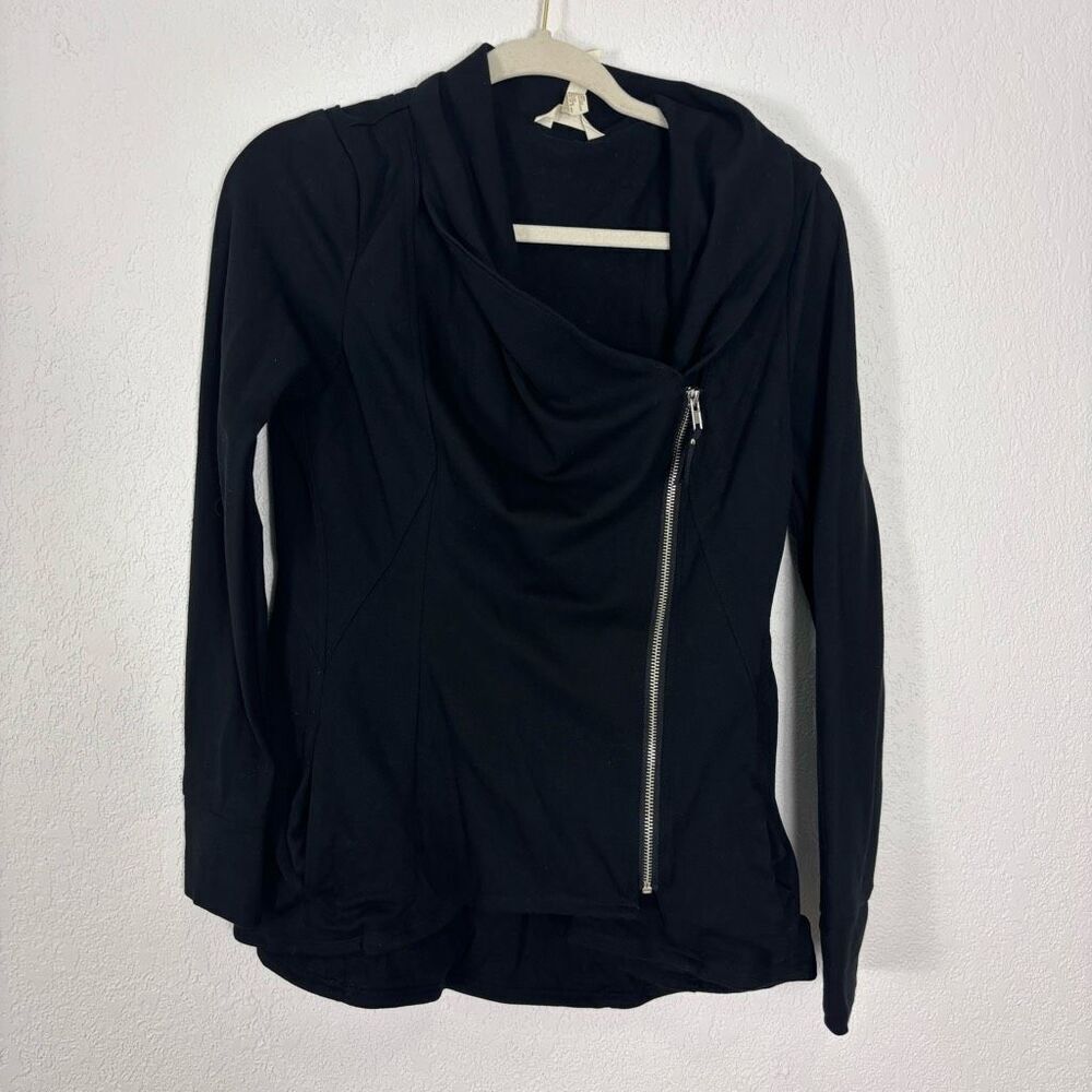 Matilda Jane Women's Laia Black Collared Asymetrical Zip Up Jacket‎ Size Medium